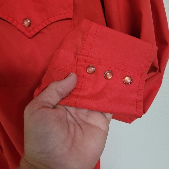 Vintage Ely Diamond Red and Black Western Shirt - Picture 4 of 6